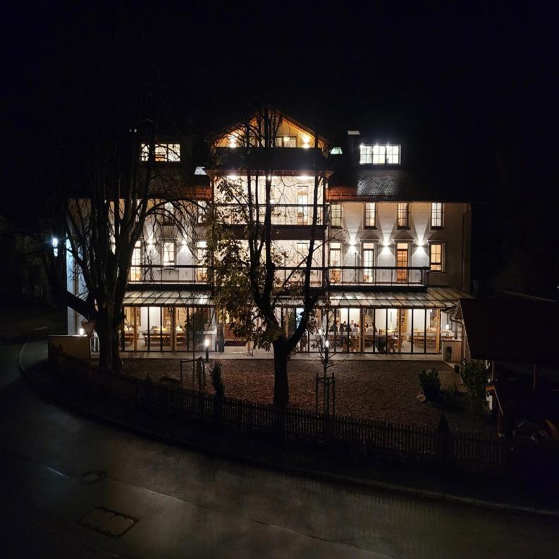 Gasthof & Hotel Bichler Emmering  Экстерьер фото